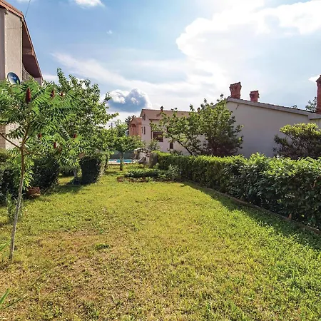 Apartman 1 Bedroom Lovely In *