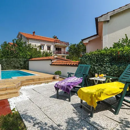 Apartman 1 Bedroom Lovely In